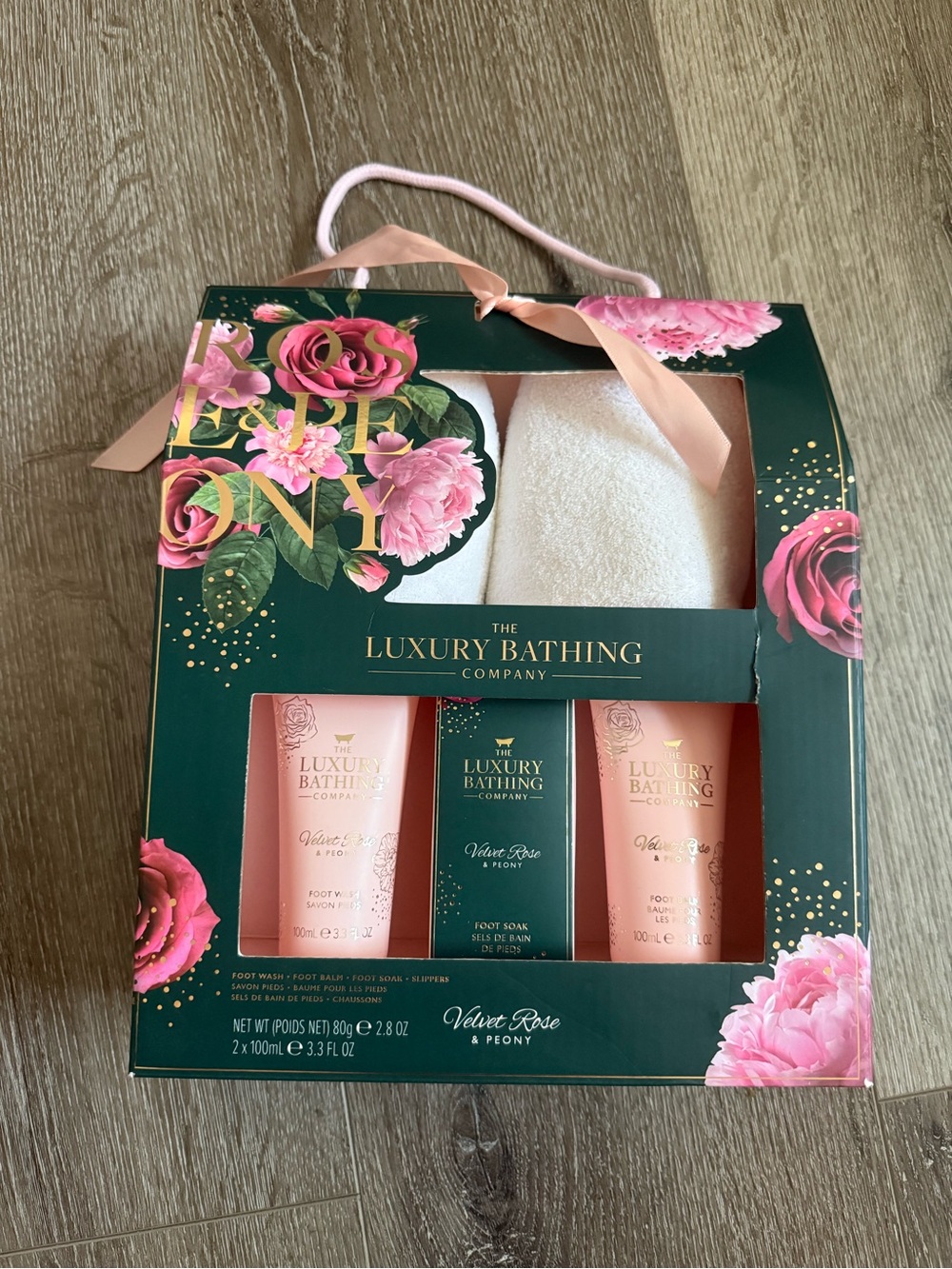 Velvet Rose & Peony Bath Set - Includes Foot Balm, Wash, Soak and Slippers